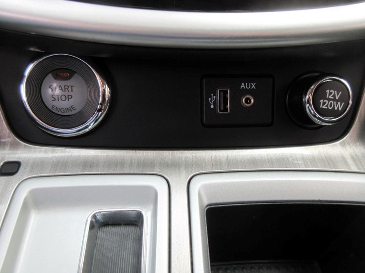 2018 Nissan Murano SV AWD Photo