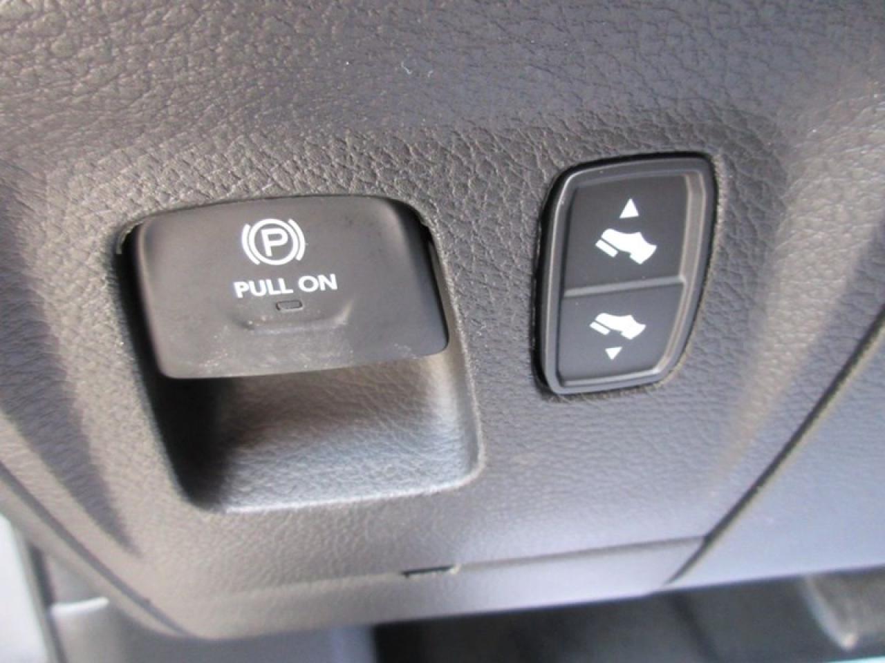 2022 RAM 1500 Sport Crew Cab Photo