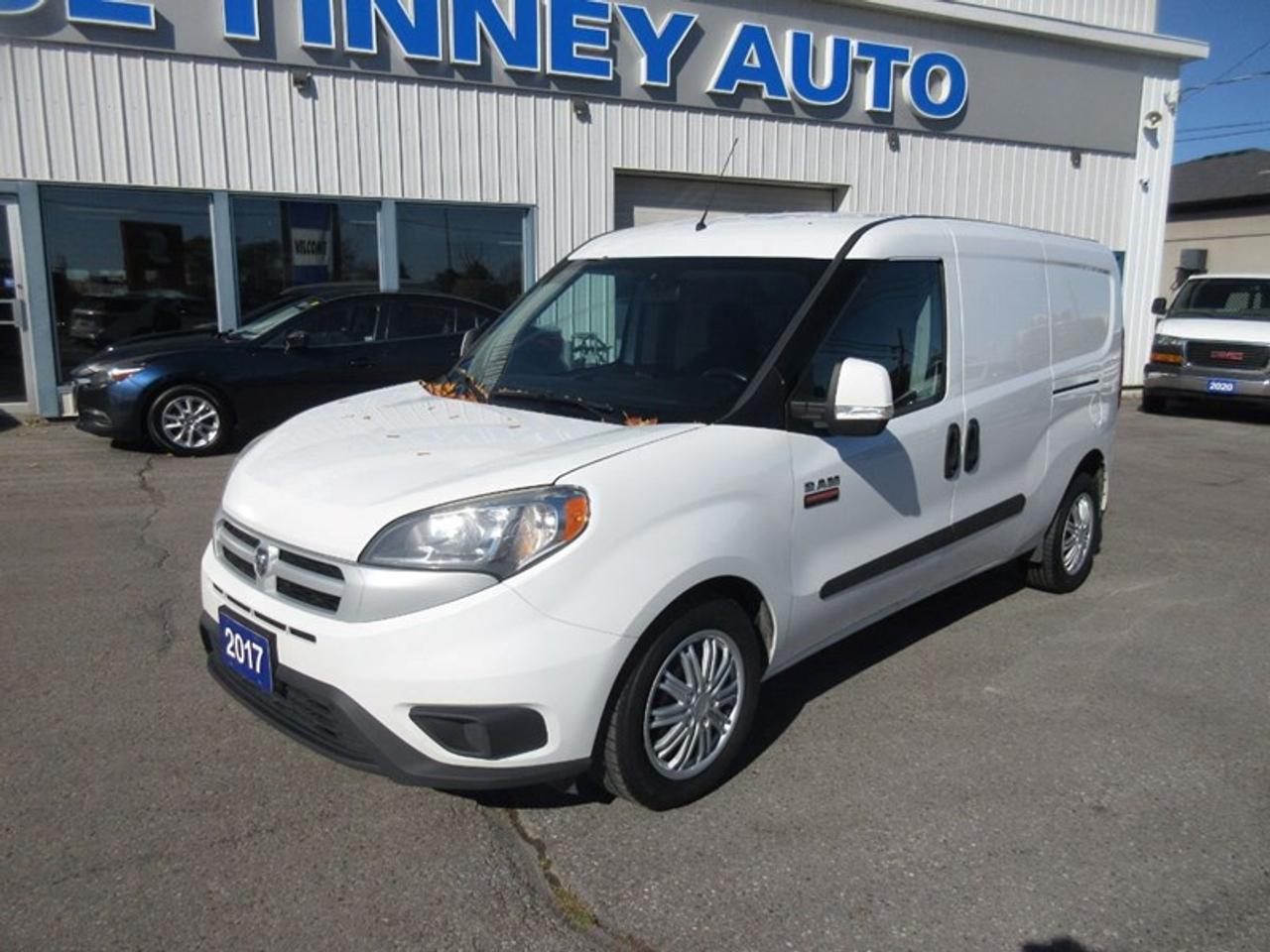 2017 RAM ProMaster City Tradesman  SLT Photo2