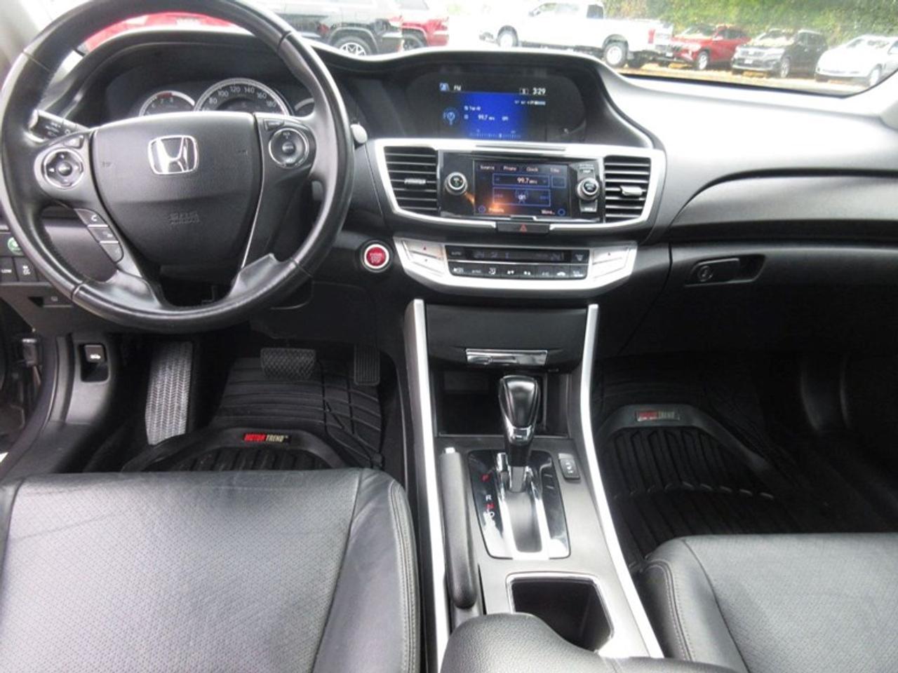 2015 Honda Accord EX-L V6 Photo