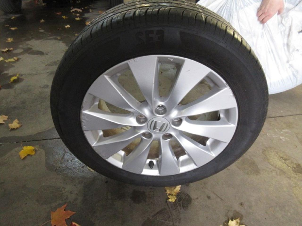 2015 Honda Accord EX-L V6 Photo