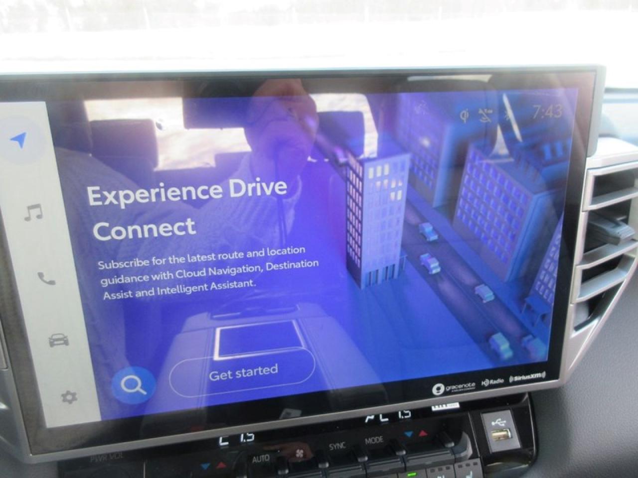 2024 Toyota Tundra Limited CREW MAX Photo