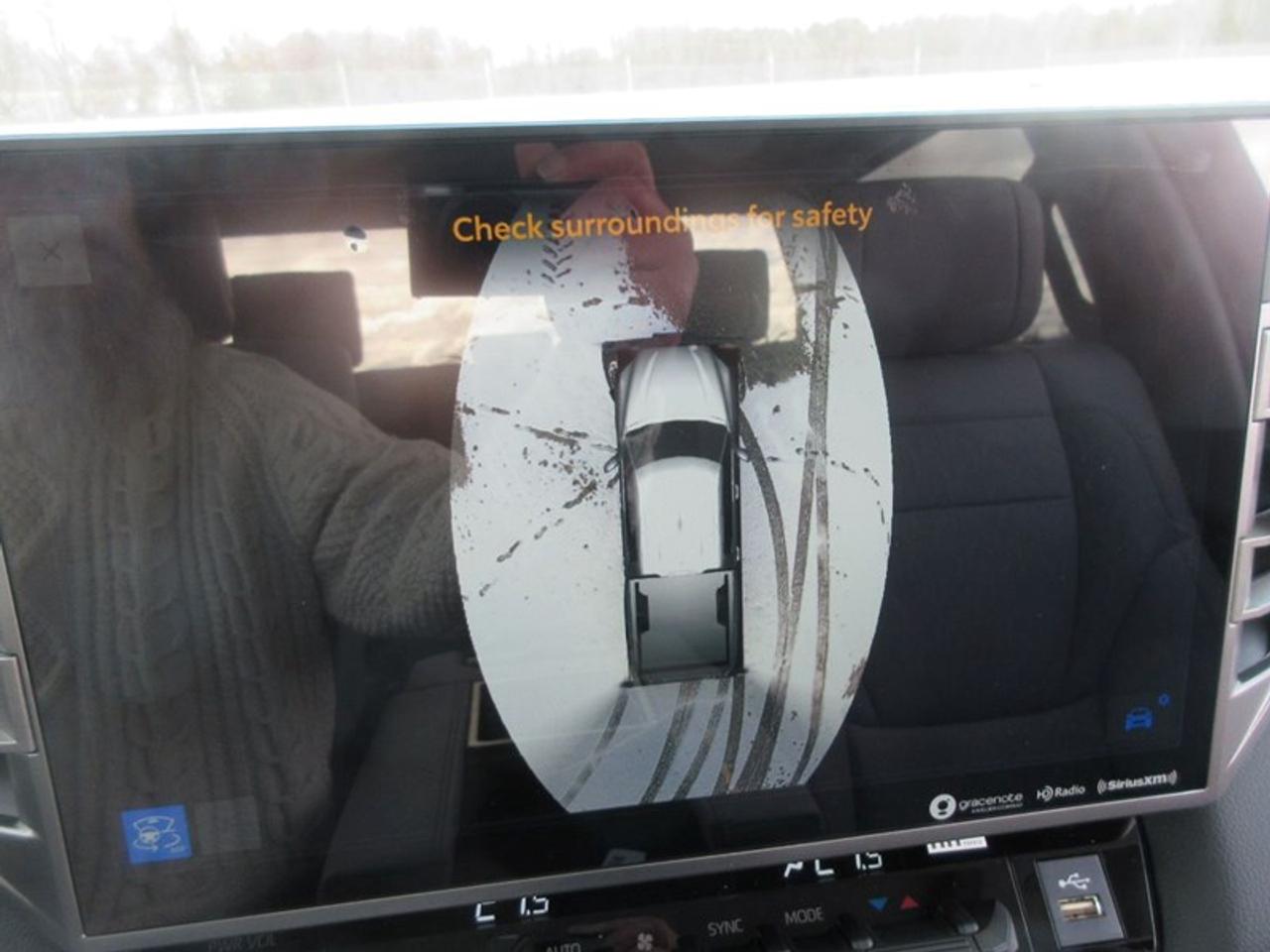 2024 Toyota Tundra Limited CREW MAX Photo