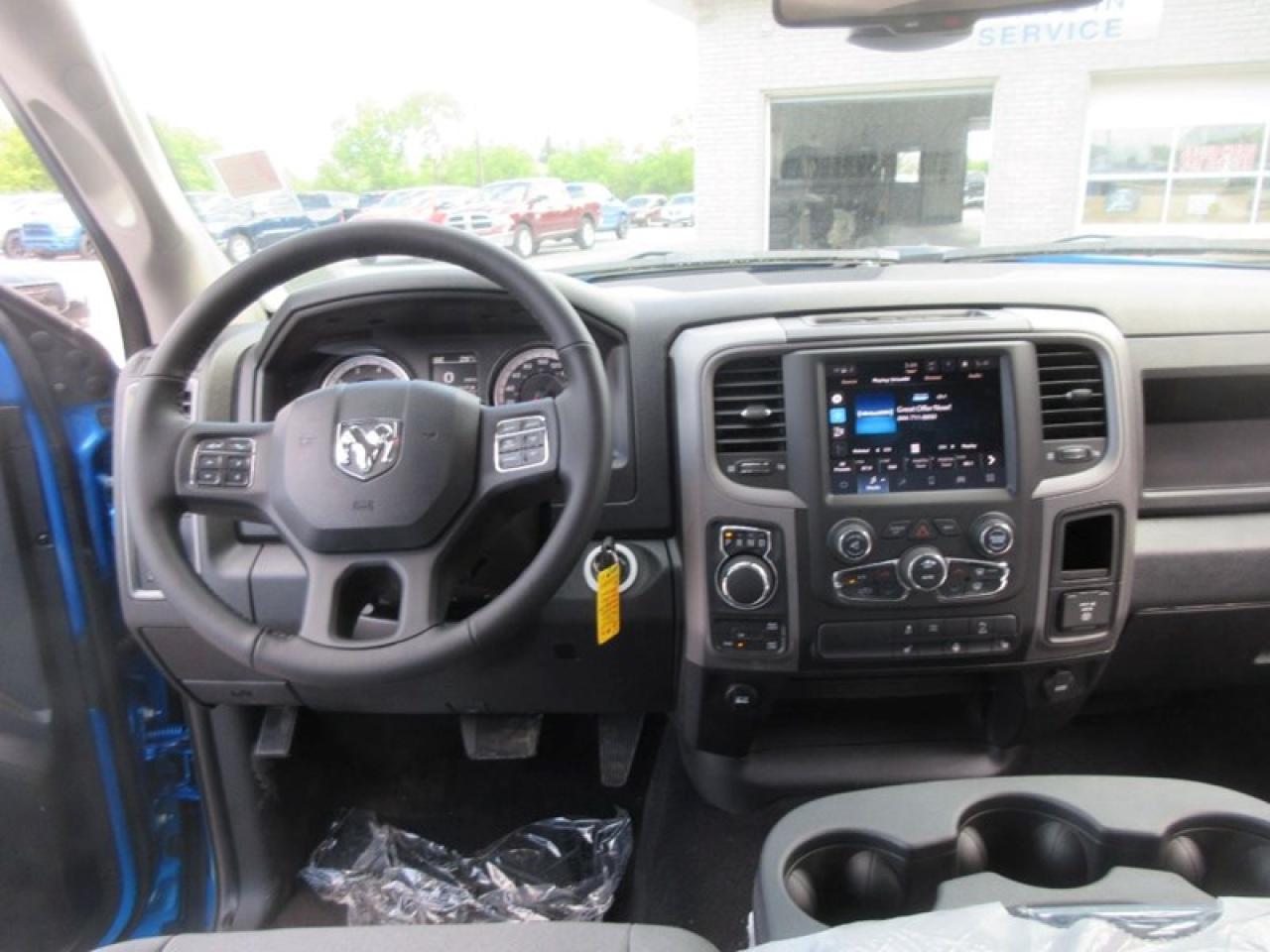 2022 RAM 1500 Classic NIGHT EDITION CREW CAB Photo