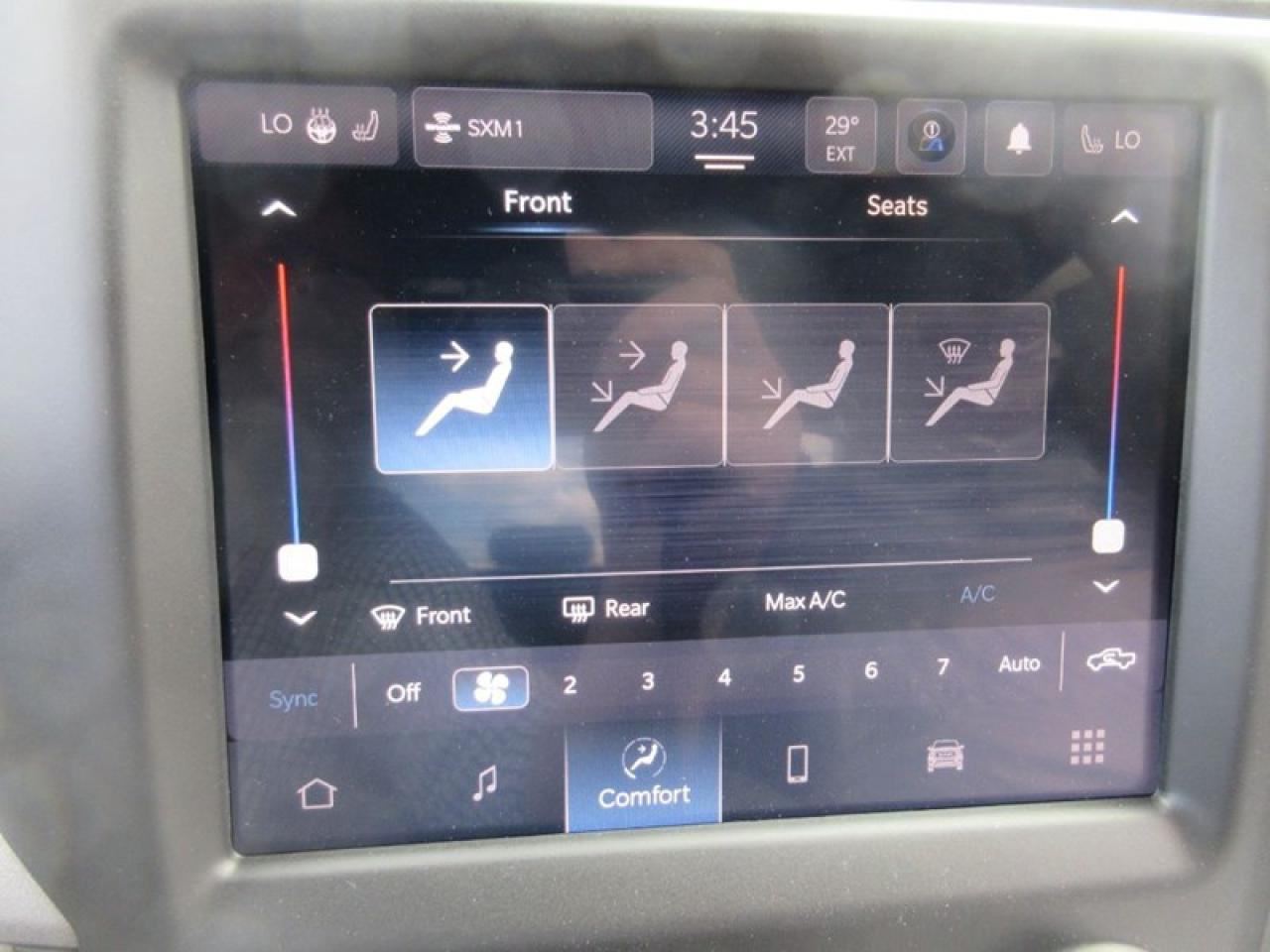 2022 RAM 1500 Classic NIGHT EDITION CREW CAB Photo