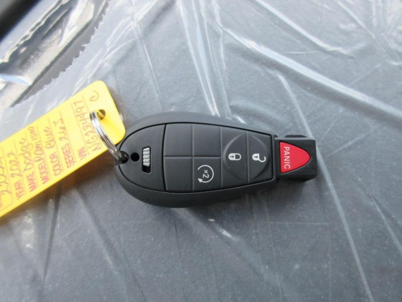 2022 RAM 1500 Classic NIGHT EDITION CREW CAB Photo