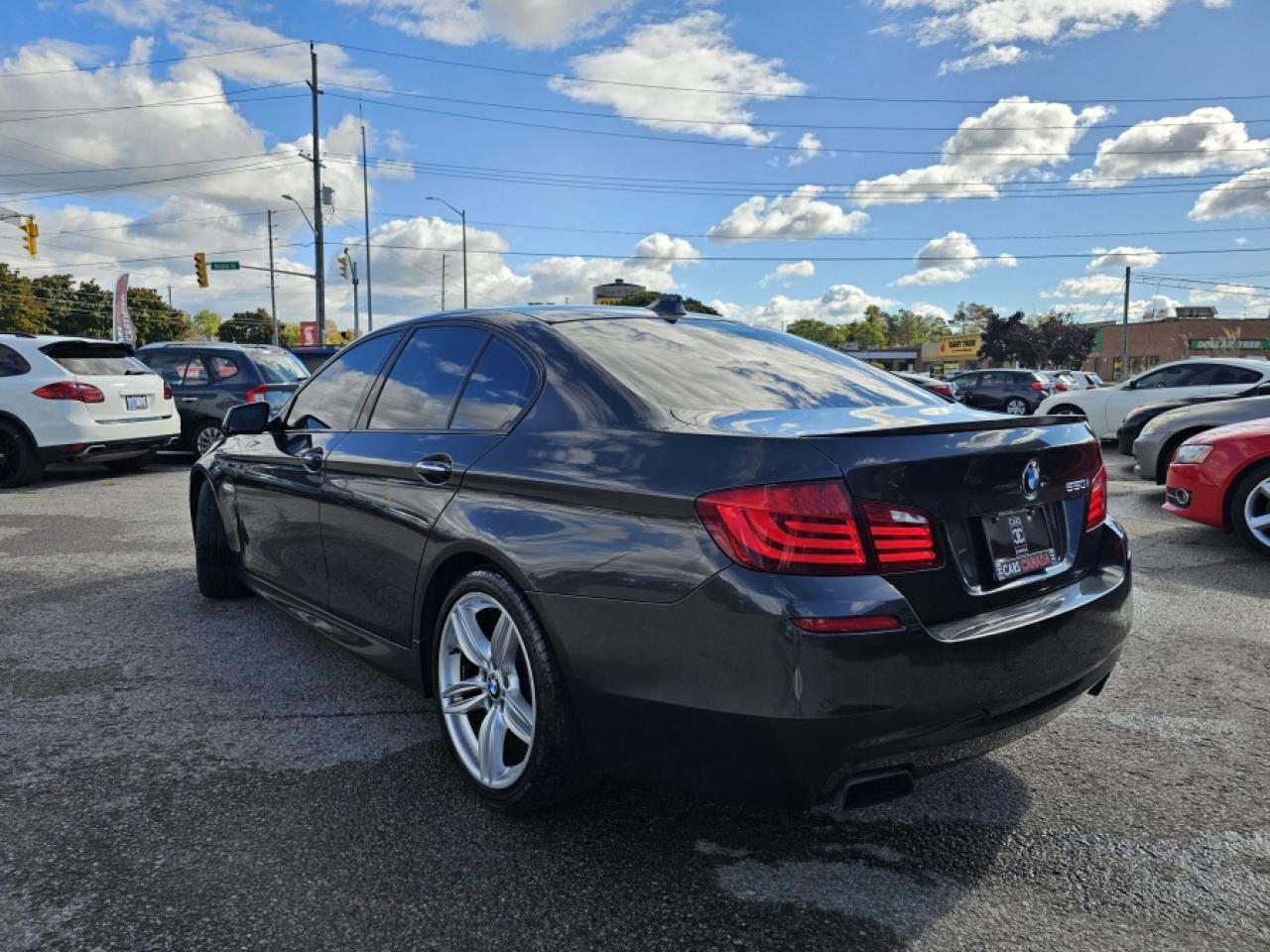 2011 BMW 550 M-SPORT Photo