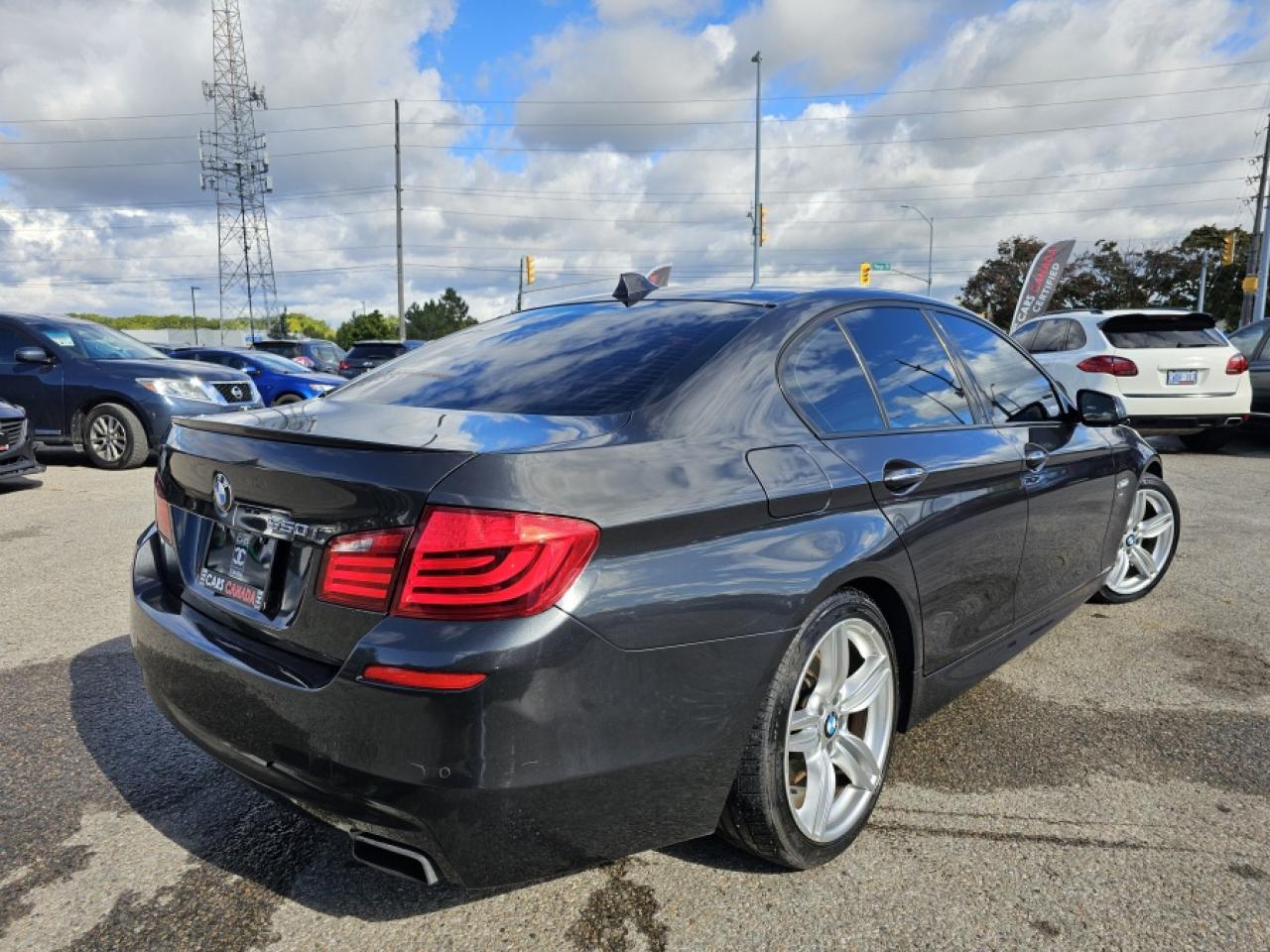 2011 BMW 550 M-SPORT Photo