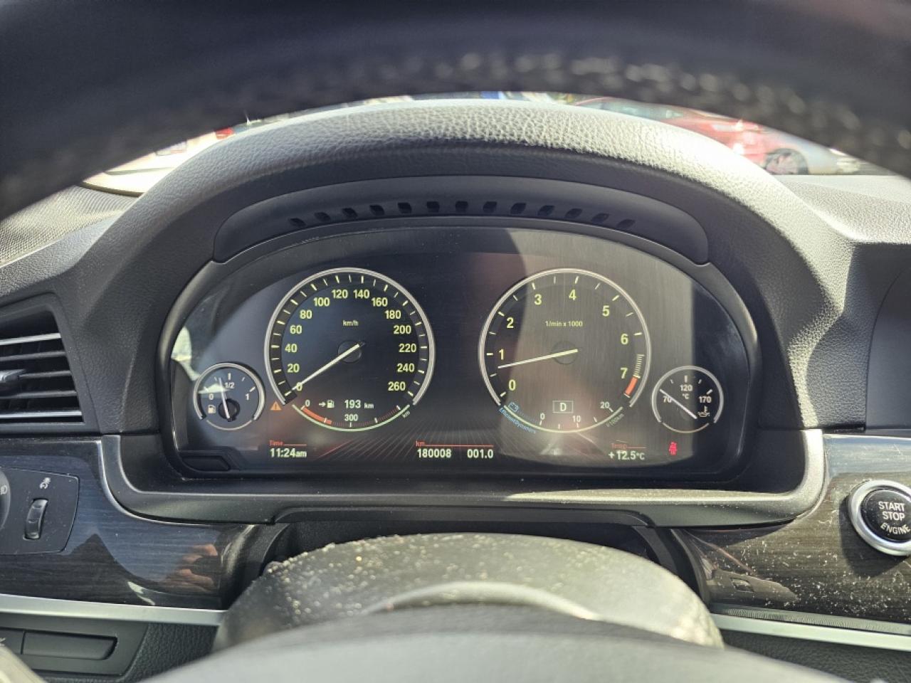 2011 BMW 550 M-SPORT Photo