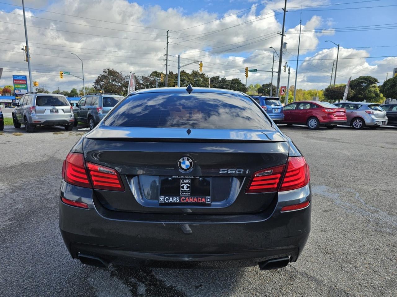 2011 BMW 550 M-SPORT Photo4