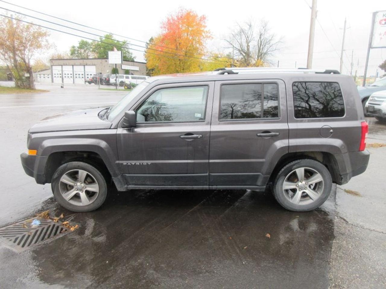 2017 Jeep Patriot HIGH ALTITUDE 4X4 Photo5