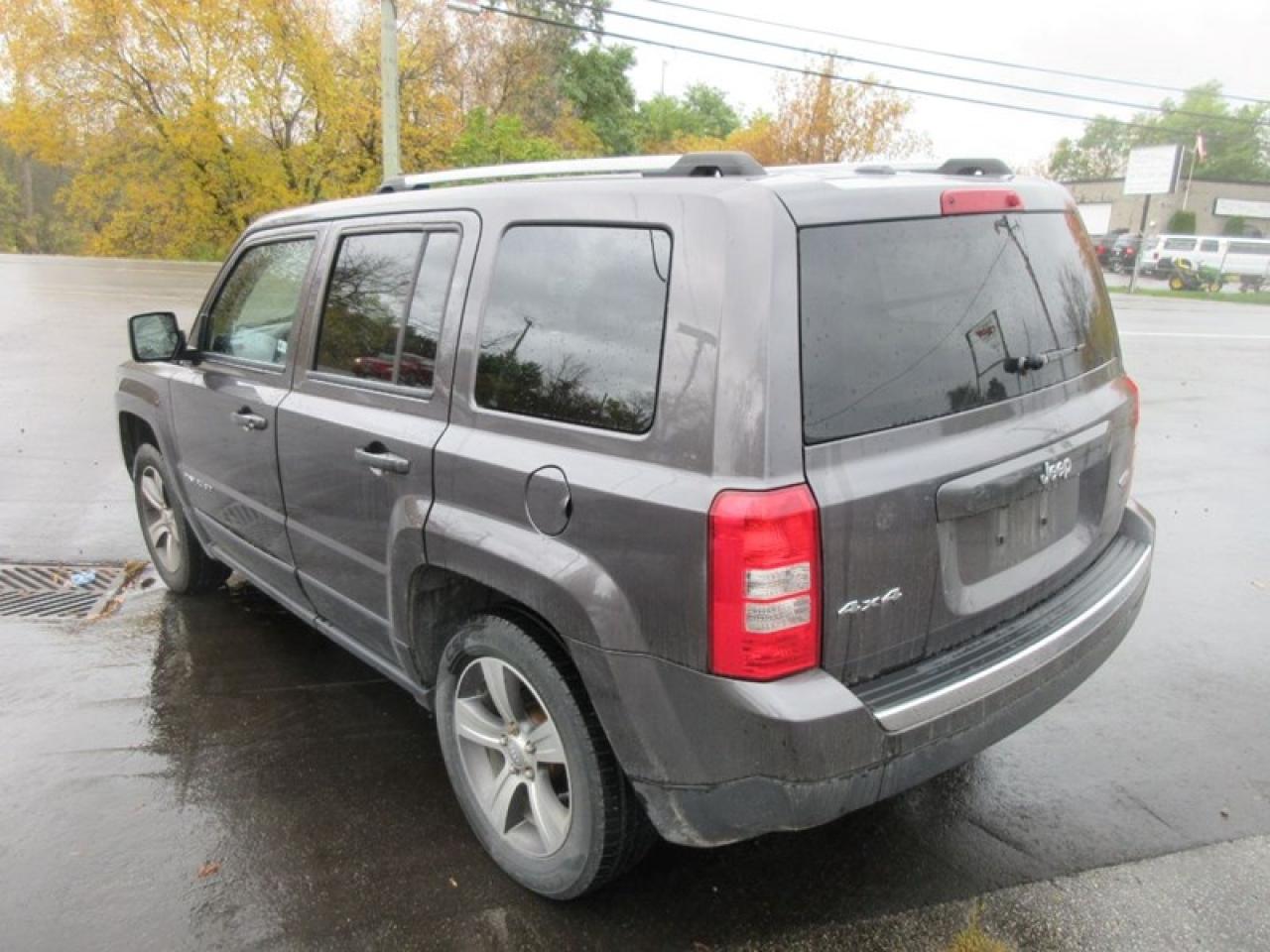2017 Jeep Patriot HIGH ALTITUDE 4X4 Photo