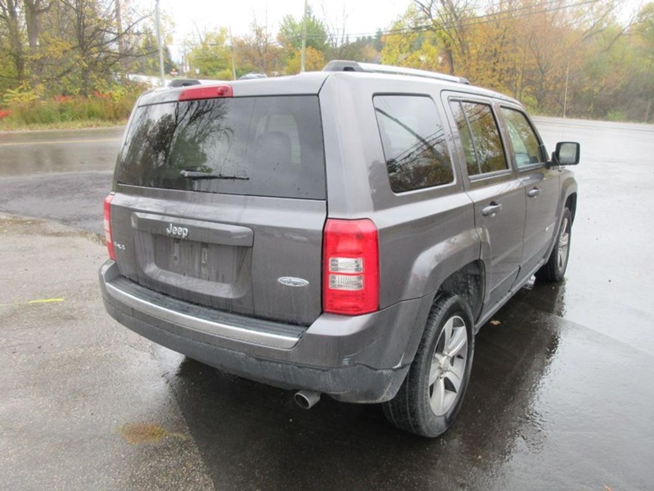 2017 Jeep Patriot HIGH ALTITUDE 4X4 Photo4