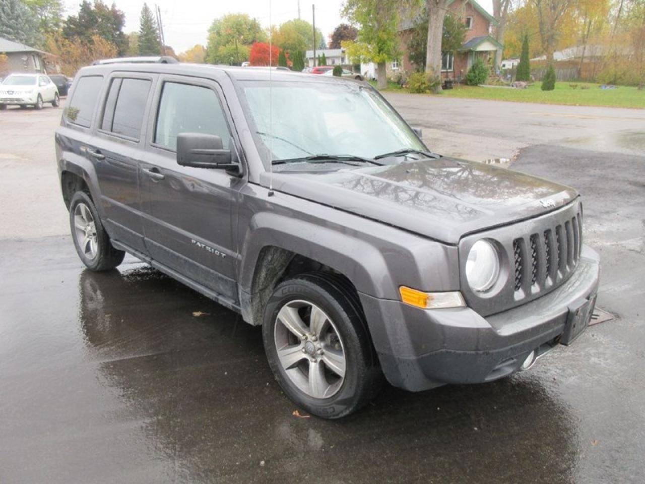 2017 Jeep Patriot HIGH ALTITUDE 4X4 Photo