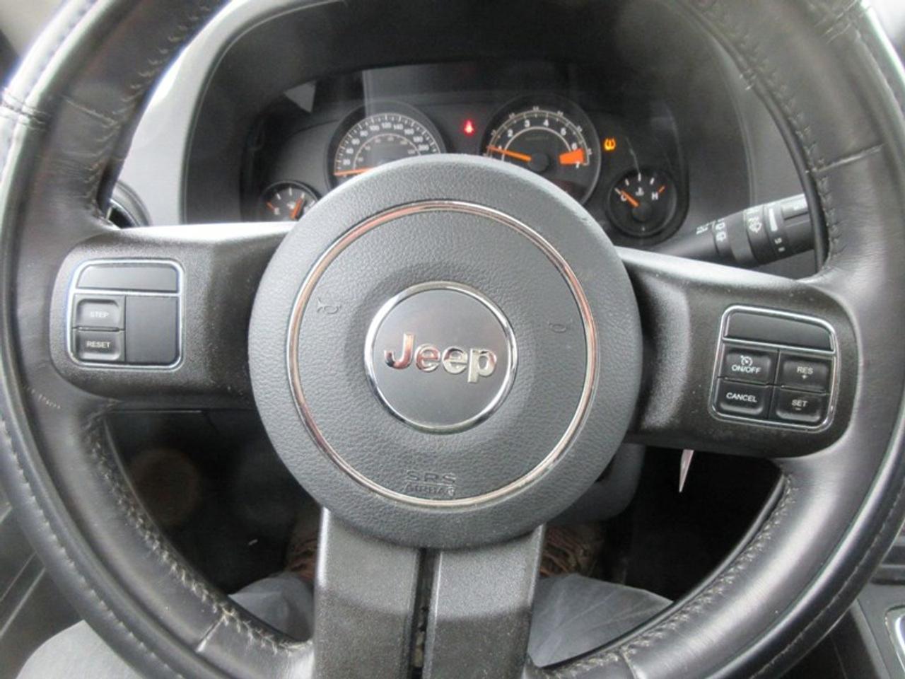 2017 Jeep Patriot HIGH ALTITUDE 4X4 Photo