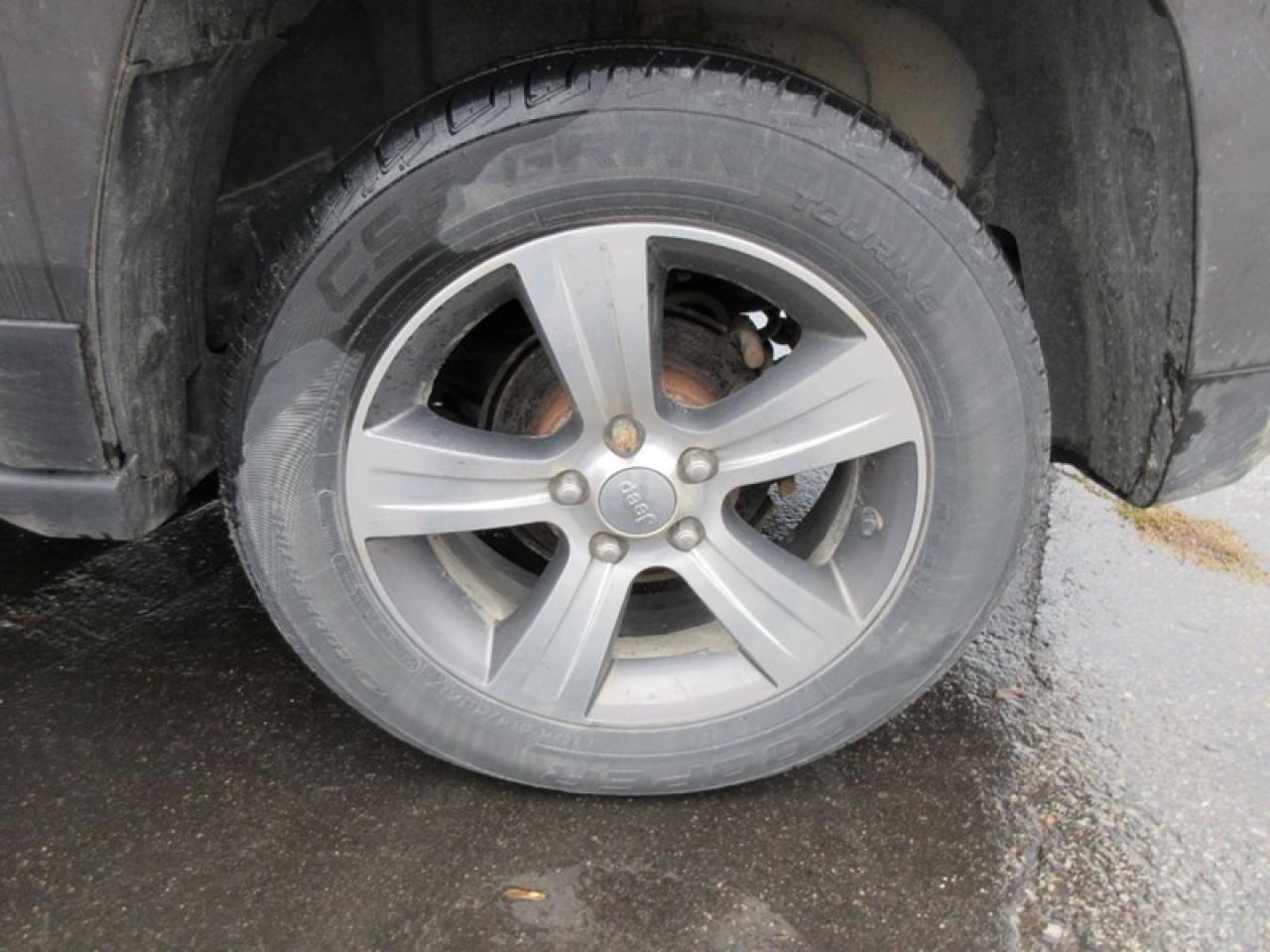 2017 Jeep Patriot HIGH ALTITUDE 4X4 Photo