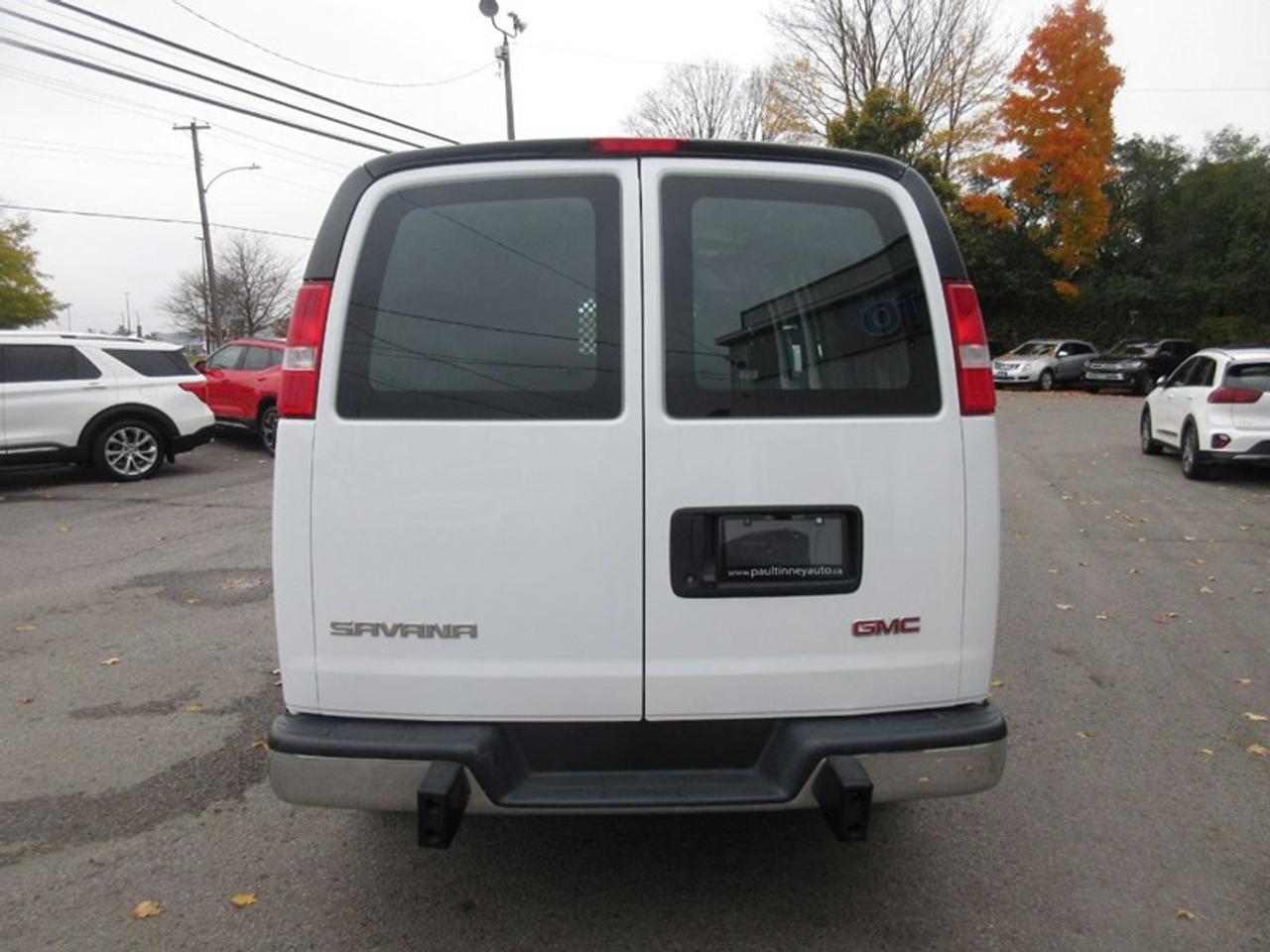 2020 GMC Savana G2500 Photo