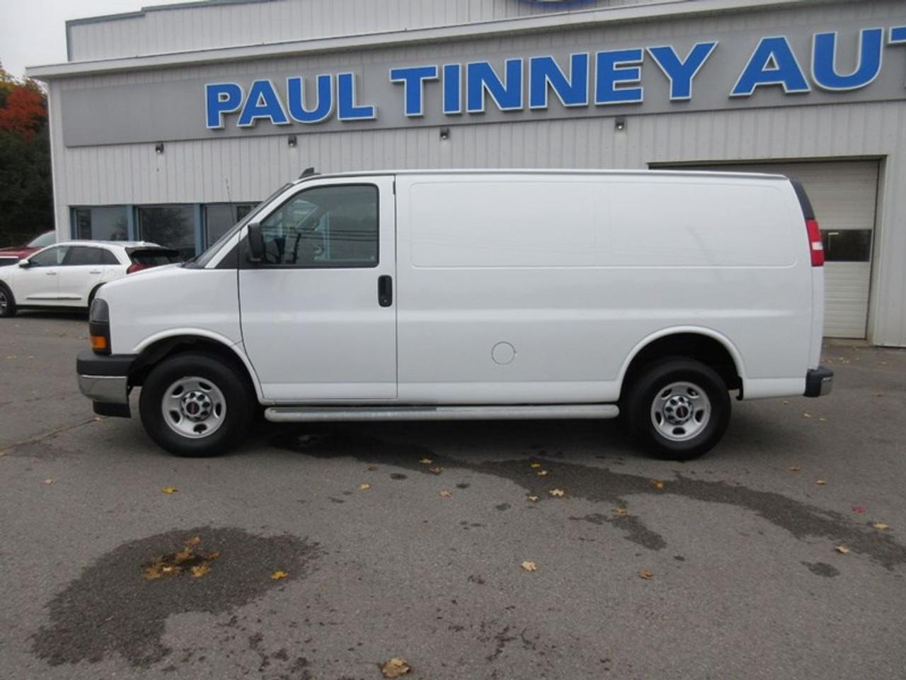 2020 GMC Savana G2500 Photo