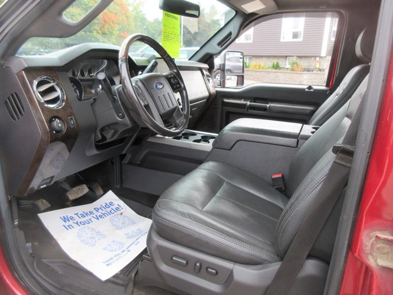 2016 Ford F-350 SD Platinum Long Box DRW Photo