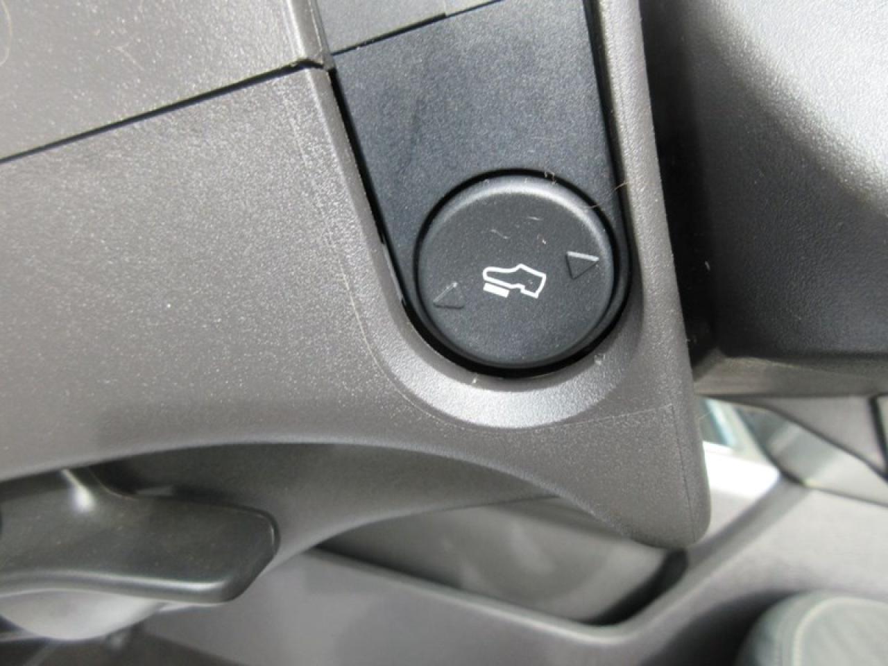 2016 Ford F-350 SD Platinum Long Box DRW Photo