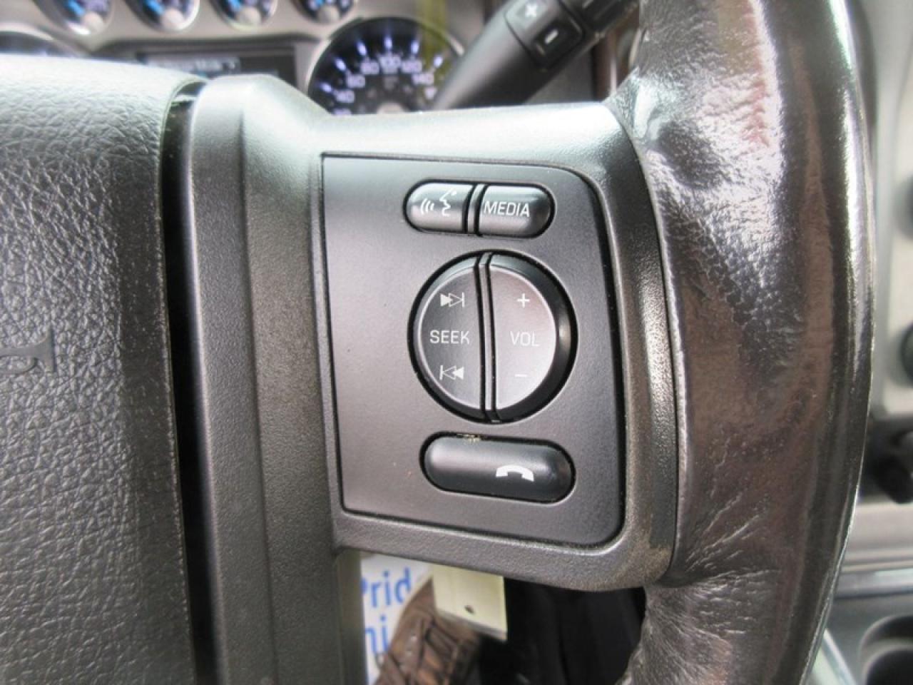 2016 Ford F-350 SD Platinum Long Box DRW Photo