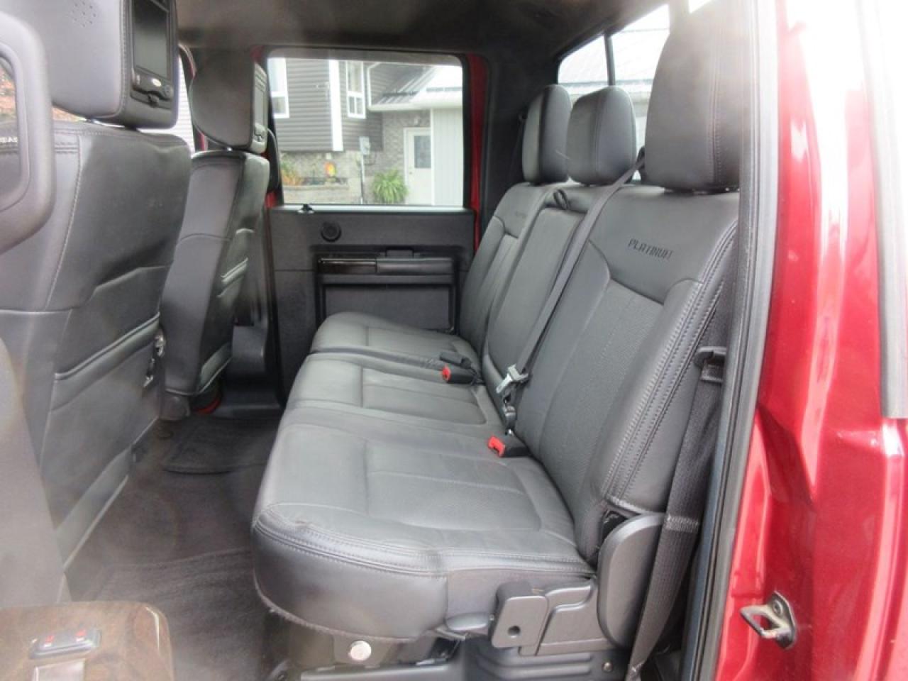 2016 Ford F-350 SD Platinum Long Box DRW Photo