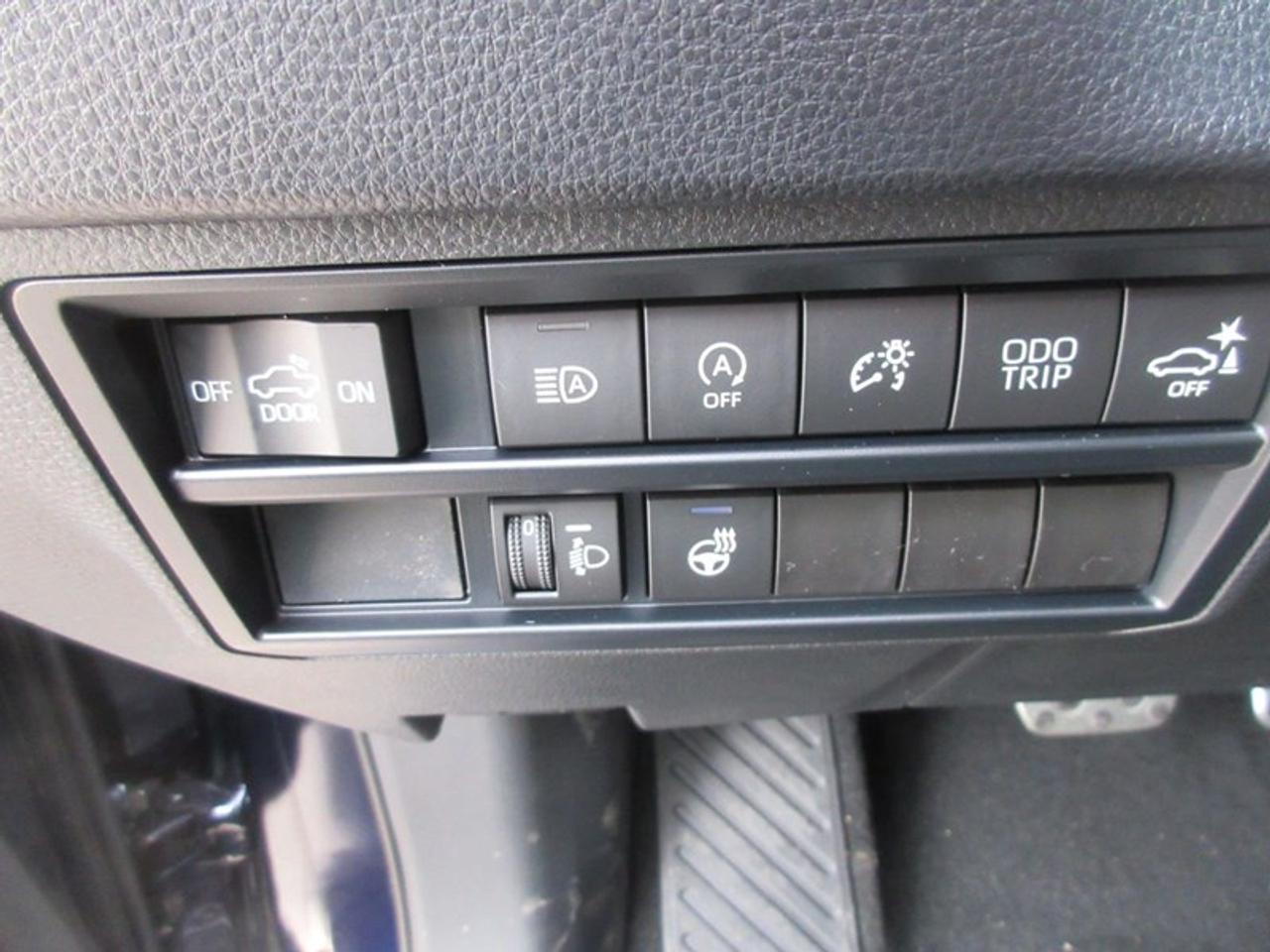 2024 Toyota Tundra SR Crew Max Photo