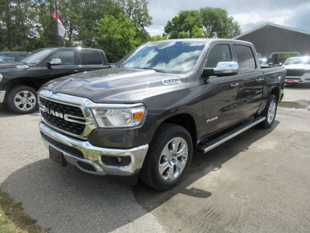 2022 RAM 1500 Crew Cab Big Horn 4X4 Photo0