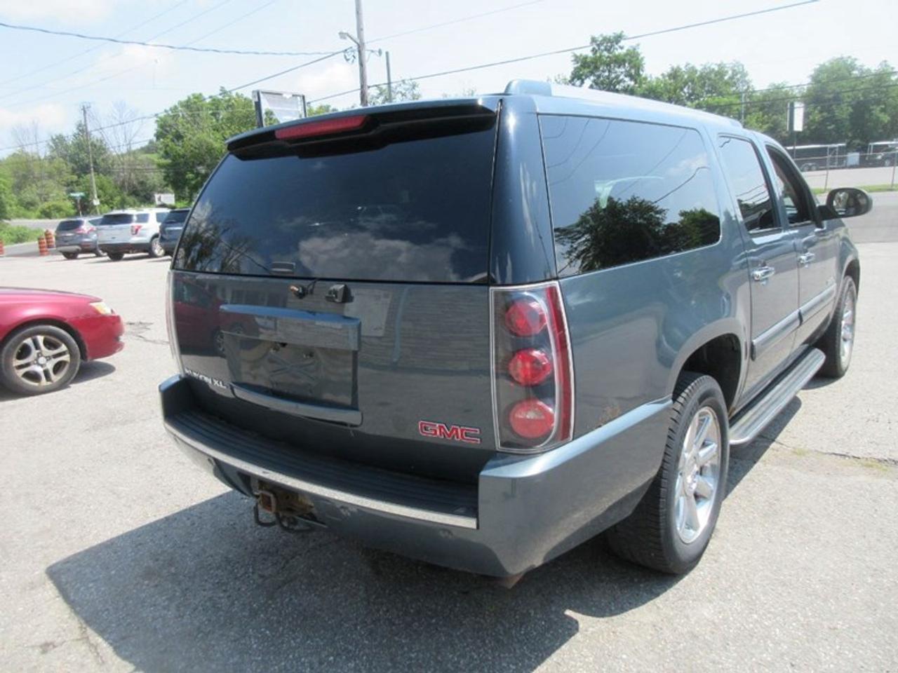 2007 GMC Yukon Denali XL Photo