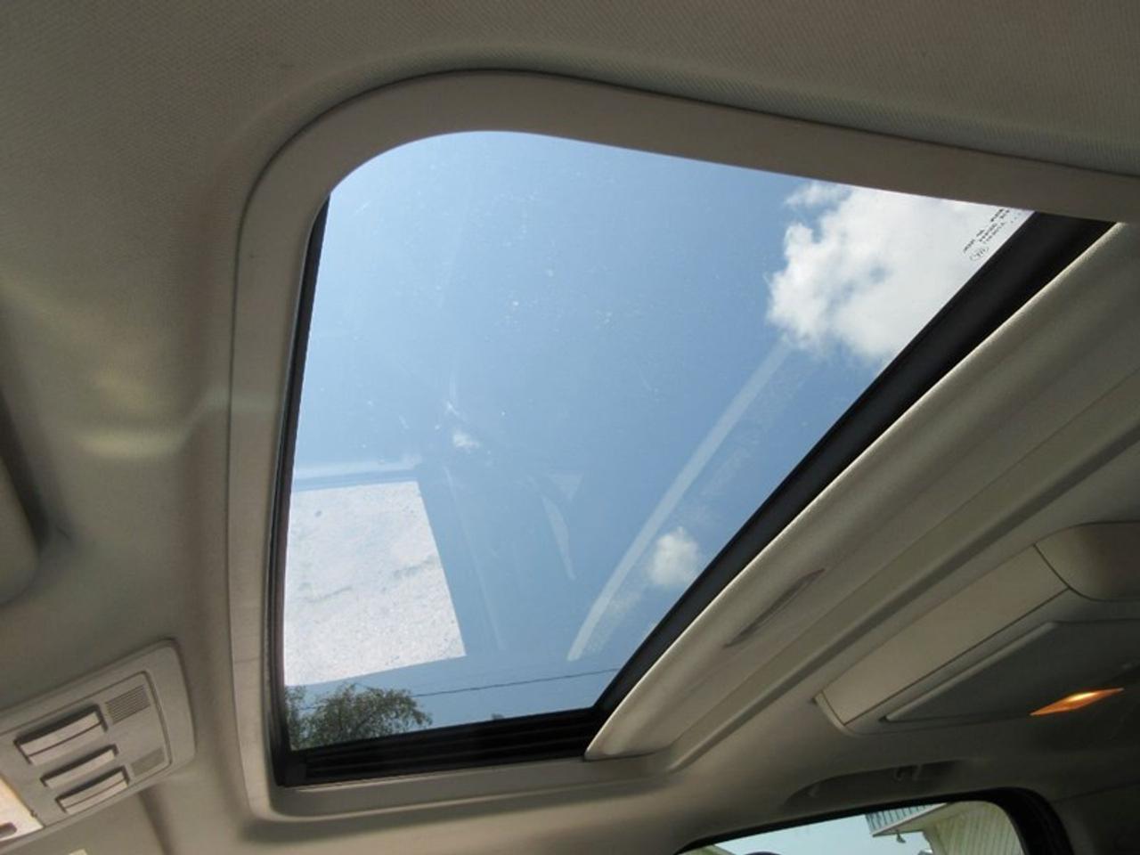 2007 GMC Yukon Denali XL Photo