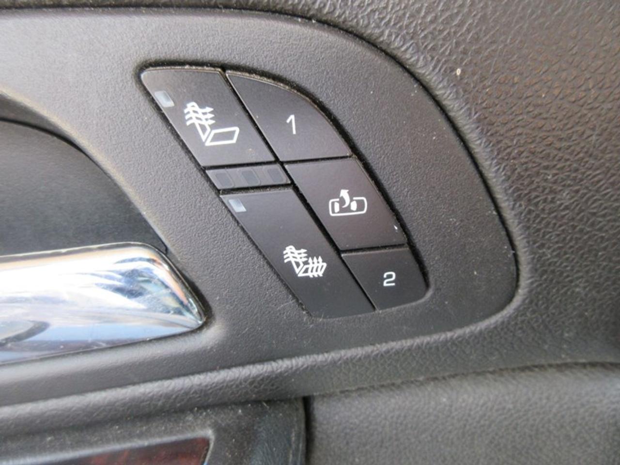 2007 GMC Yukon Denali XL Photo