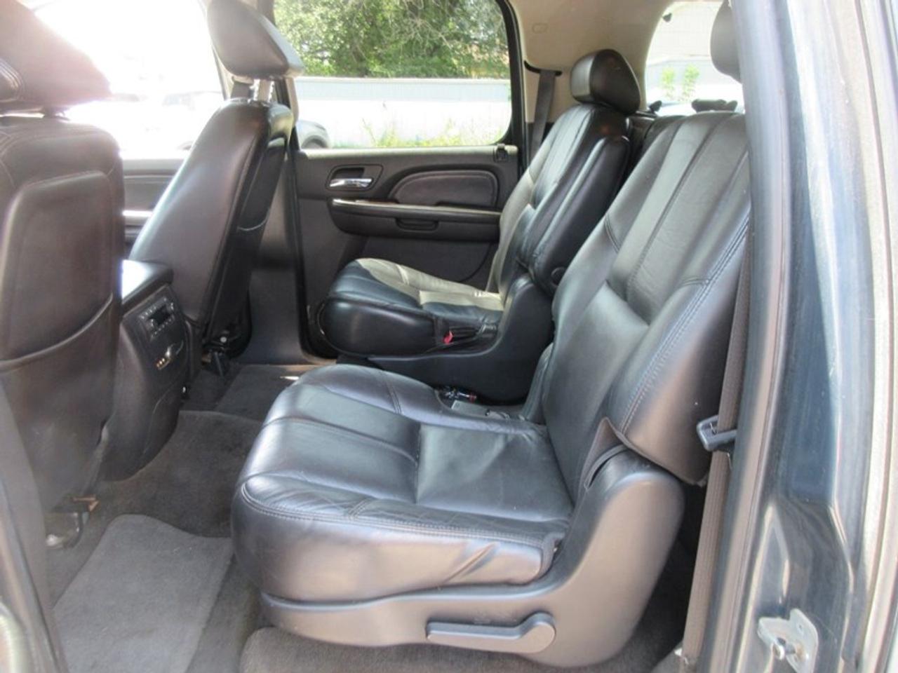 2007 GMC Yukon Denali XL Photo