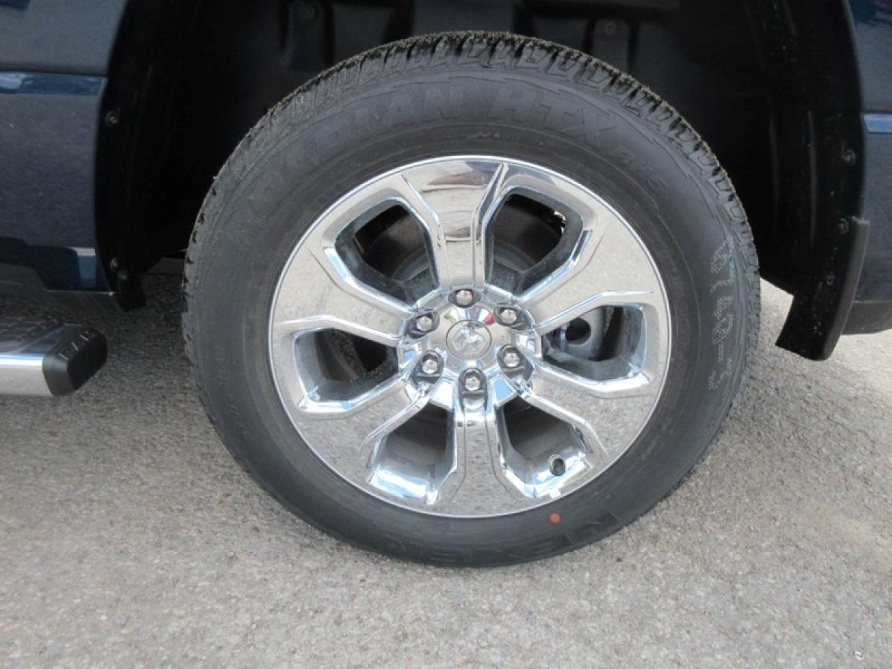 2022 RAM 1500 Big Horn Crew Cab Photo