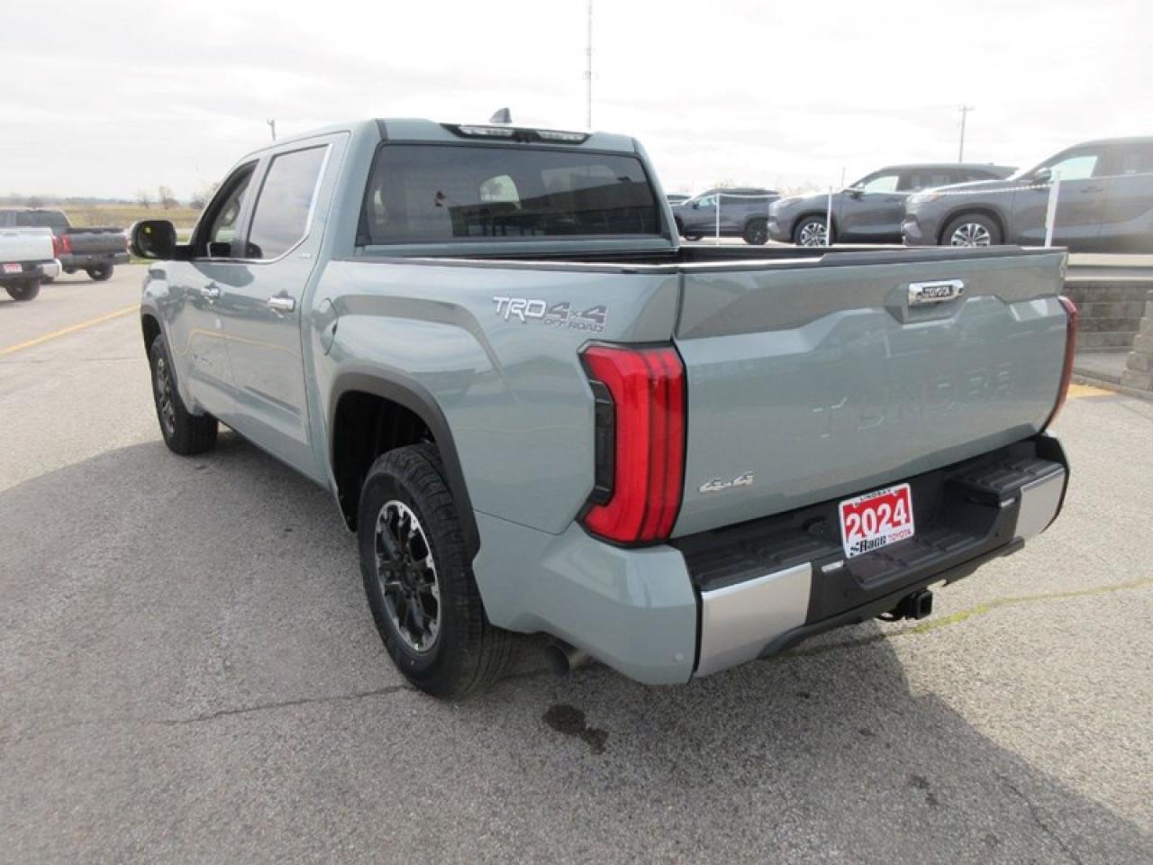 2024 Toyota Tundra Limited CREW MAX Photo