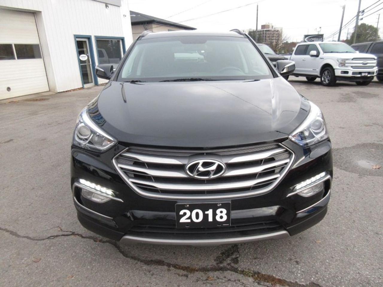 2018 Hyundai Santa Fe Sport 2.4 Photo
