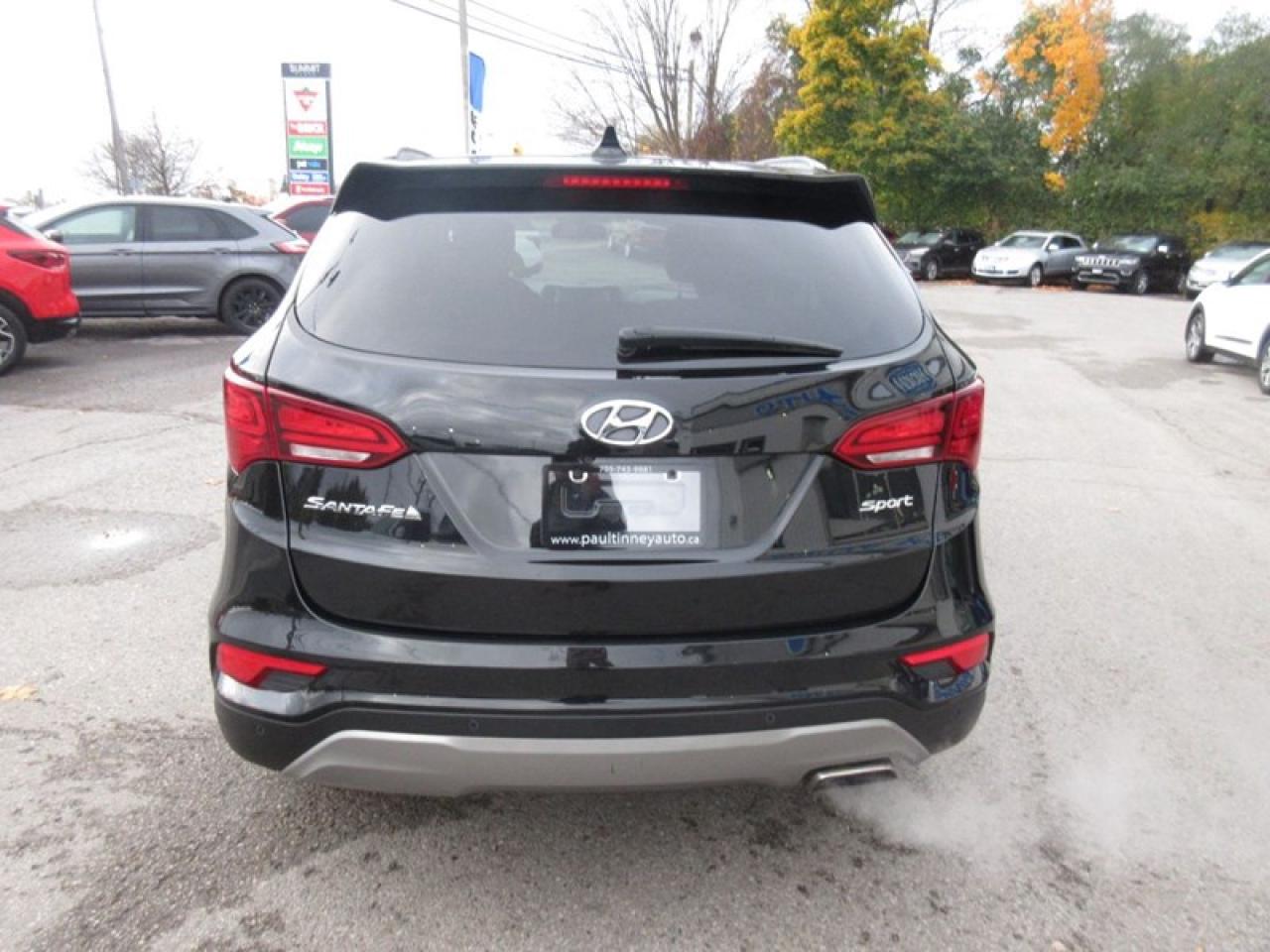 2018 Hyundai Santa Fe Sport 2.4 Photo