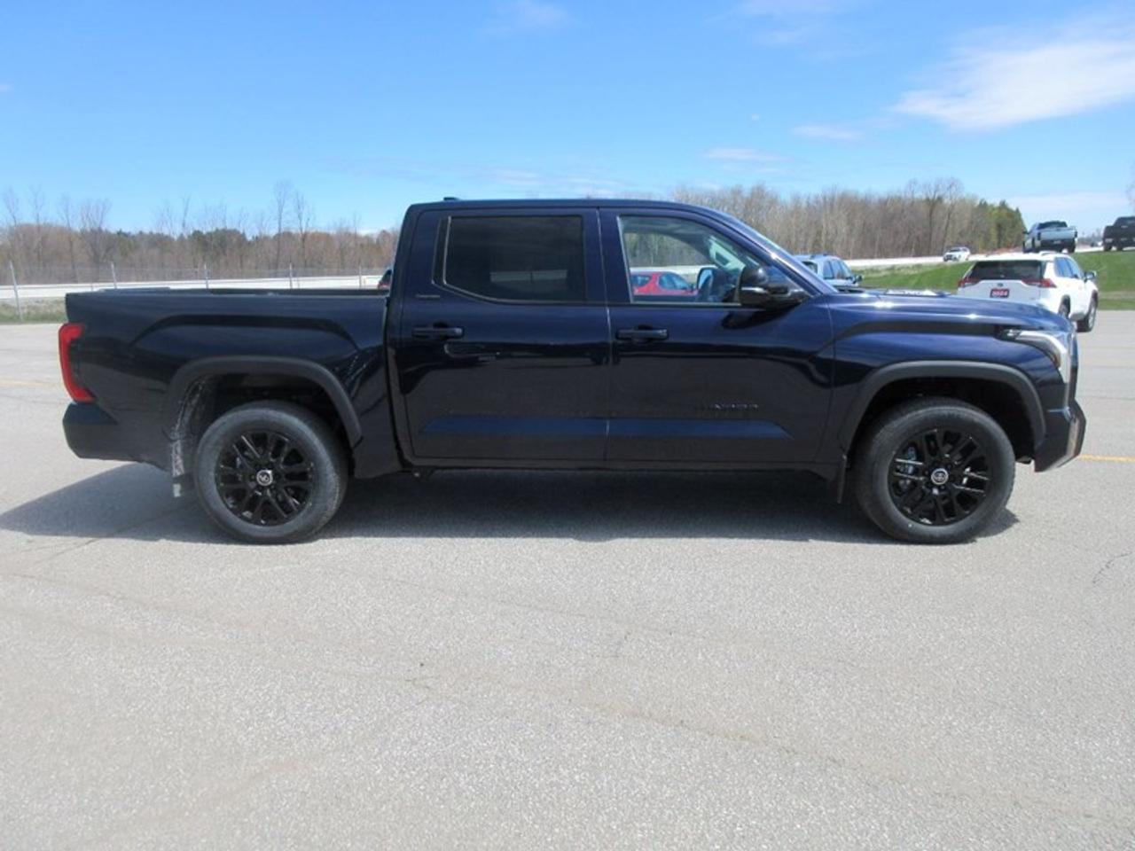 2024 Toyota Tundra Hybrid Limited Photo