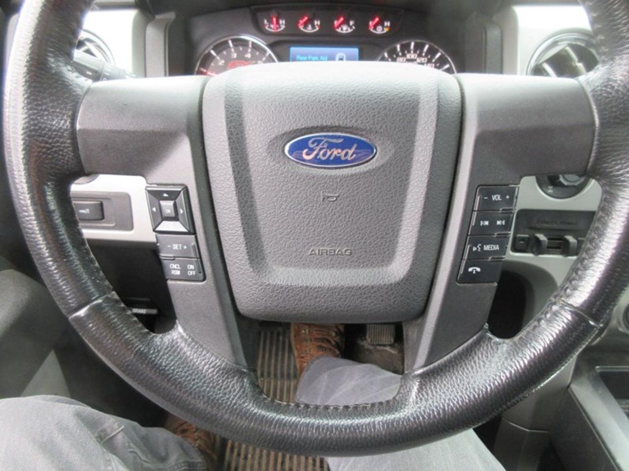2013 Ford F-150 FX4 CREW CAB Photo