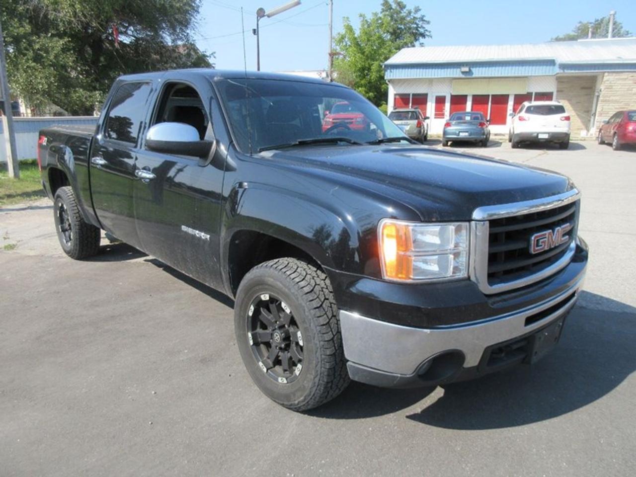 2010 GMC Sierra 1500 SLE Z71 Photo