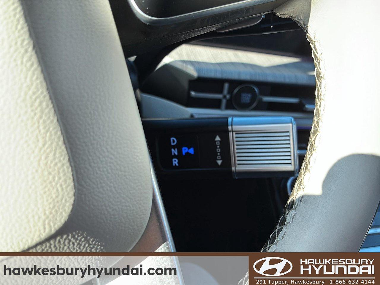 2025 Hyundai Santa Fe Ultimate Calligraphy Photo