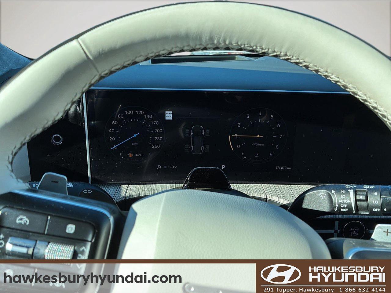 2025 Hyundai Santa Fe Ultimate Calligraphy Photo