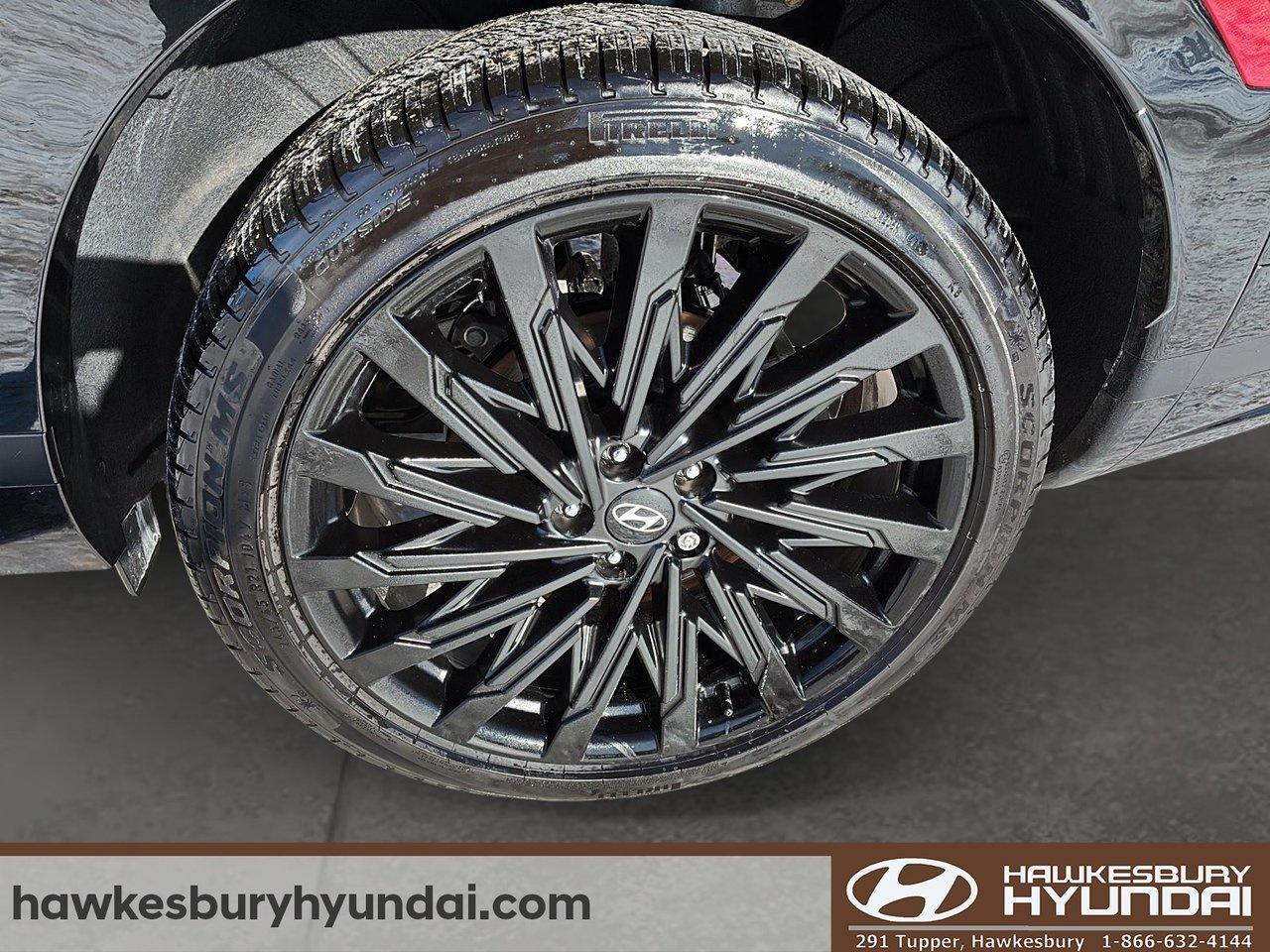 2025 Hyundai Santa Fe Ultimate Calligraphy Photo