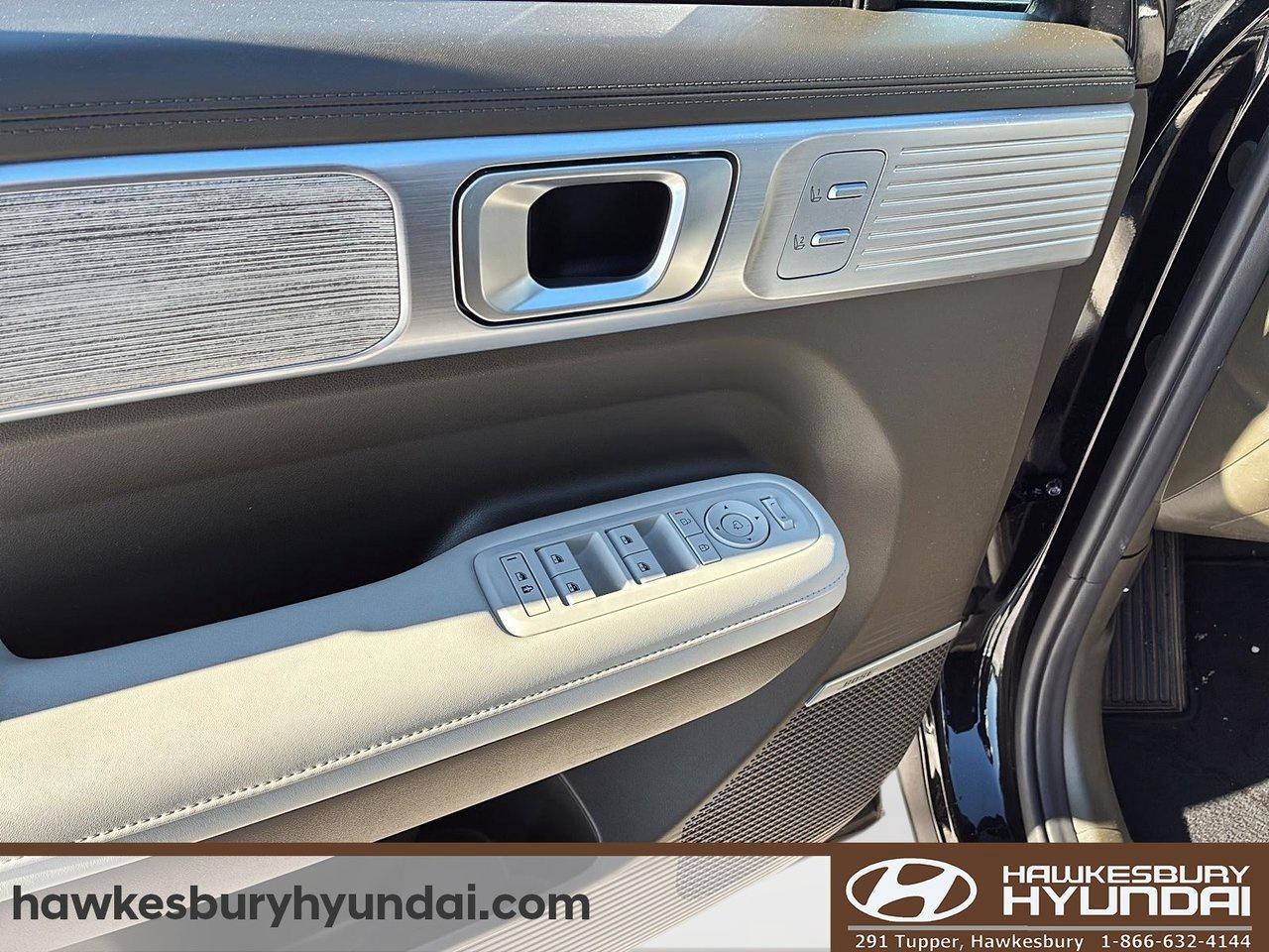2025 Hyundai Santa Fe Ultimate Calligraphy Photo