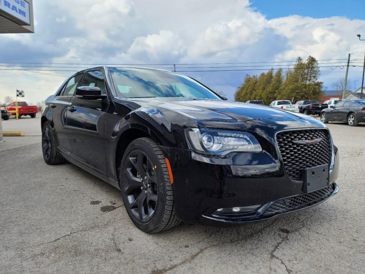 2021 Chrysler 300 S  Photo