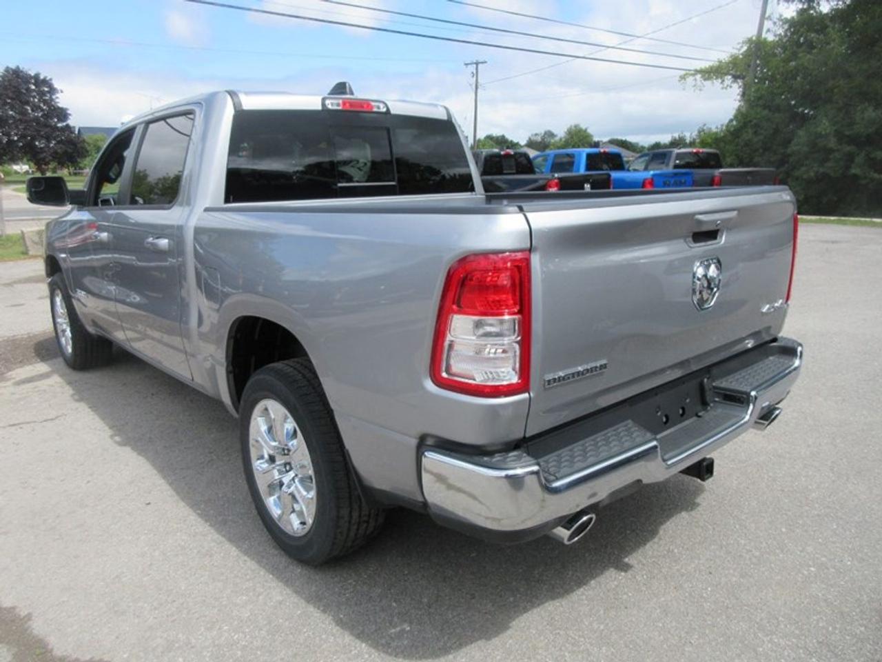 2022 RAM 1500 Crew Cab Big Horn 4X4 Photo1