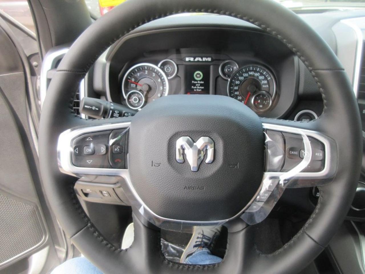 2022 RAM 1500 Crew Cab Big Horn 4X4 Photo