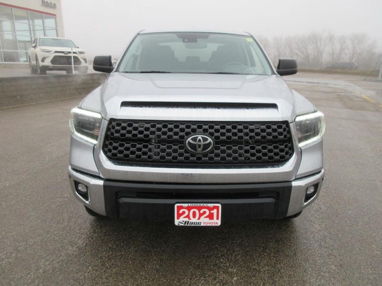 2021 Toyota Tundra SR5 5.7L V8 CREWMAX Photo