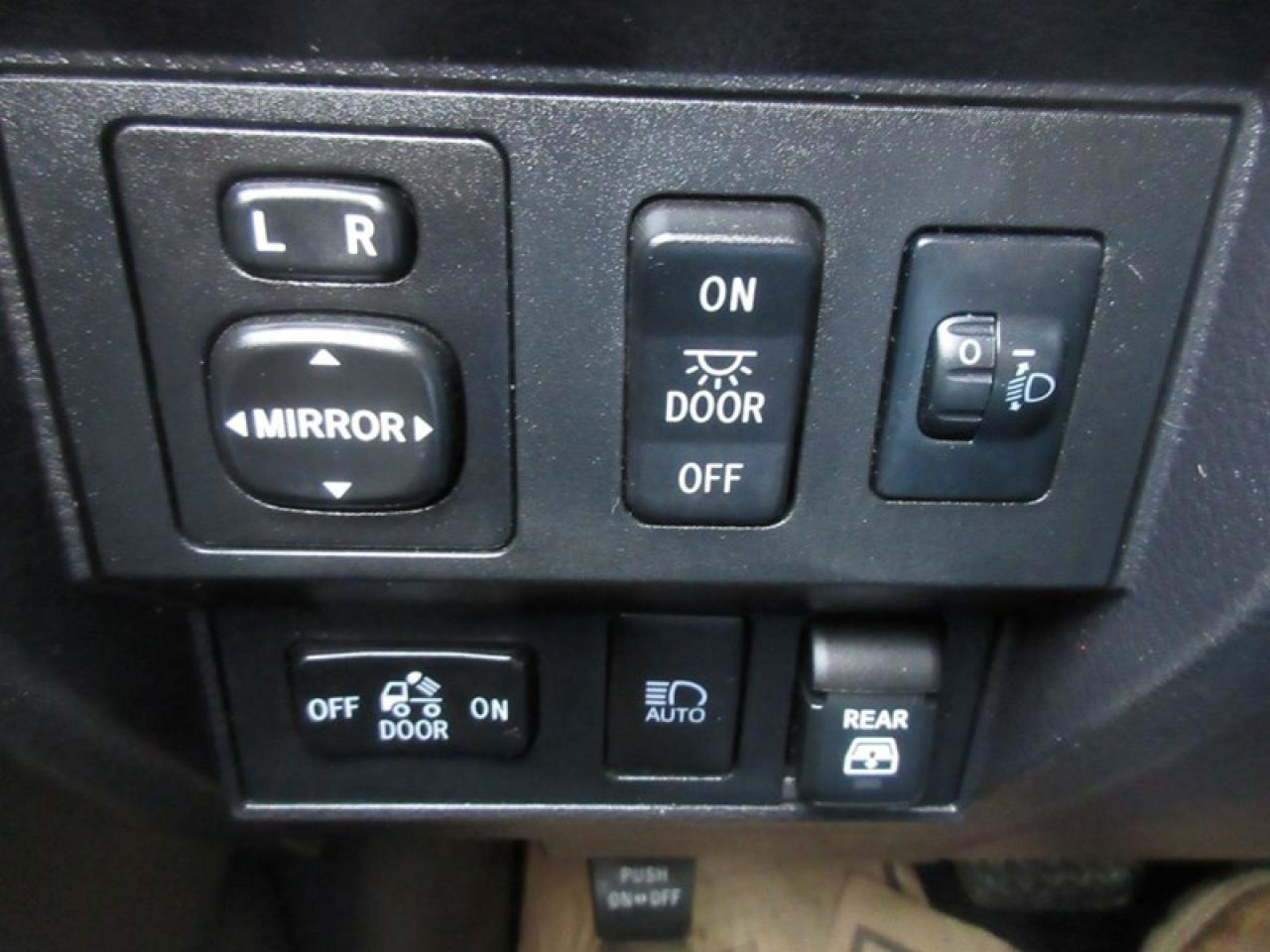 2021 Toyota Tundra SR5 5.7L V8 CREWMAX Photo