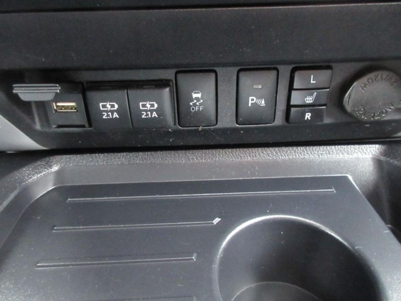 2021 Toyota Tundra SR5 5.7L V8 CREWMAX Photo