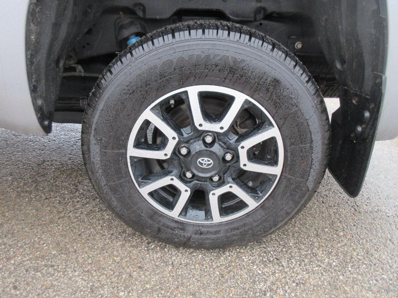 2021 Toyota Tundra SR5 5.7L V8 CREWMAX Photo